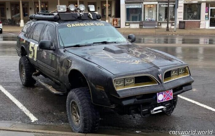 Alguien construyó un SUV Firebird con piezas sobrantes de Lincoln, Dodge y Chevy, y queda genial | Carscoops